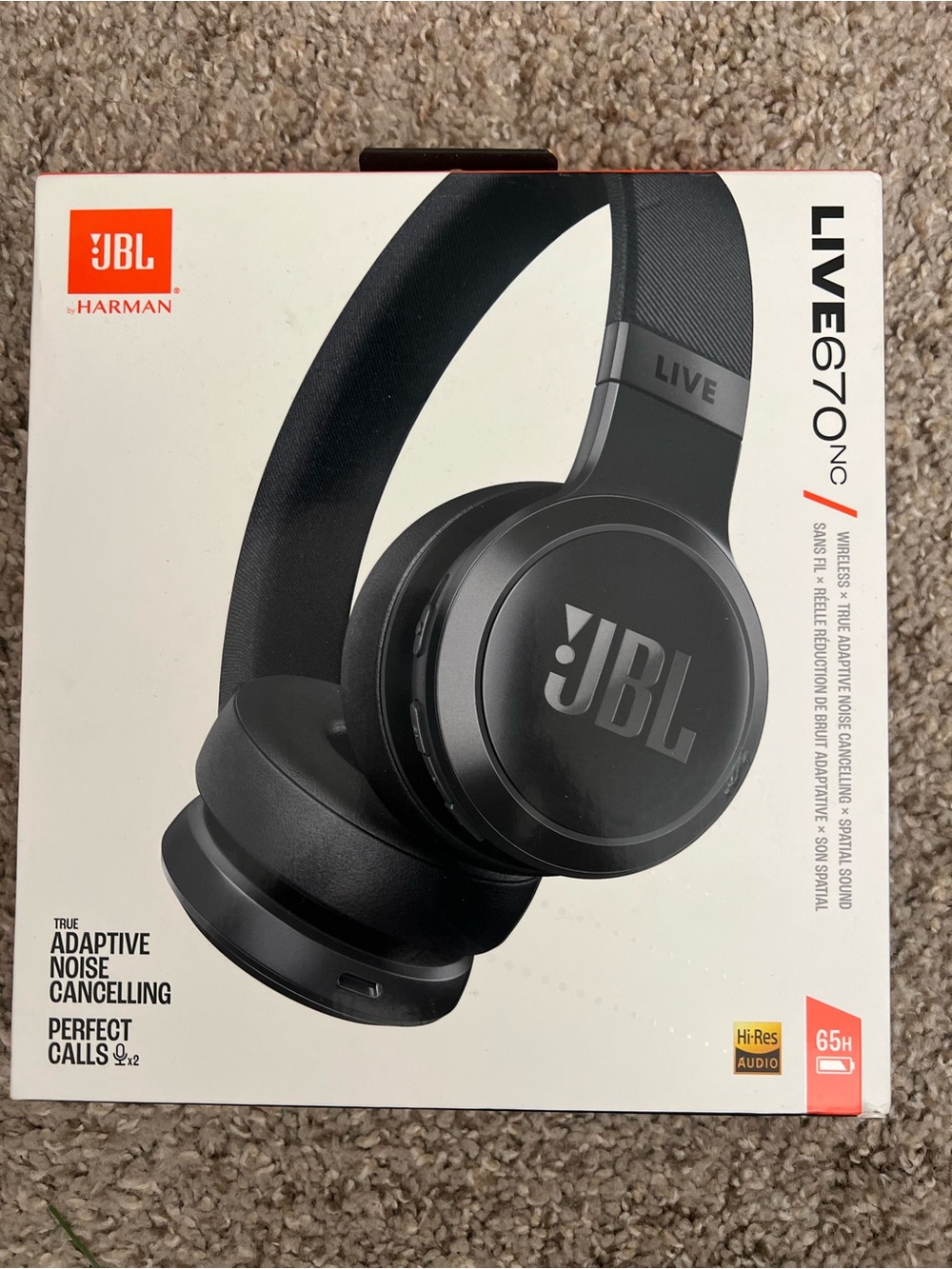 JBL Live 670NC Wireless Over-Ear Headphones — Black